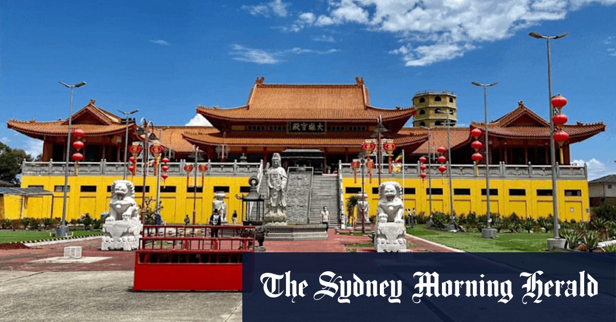 Springvale temple fire: Bright Moon Buddhist Society building destroyed by blaze - Vimarsana News