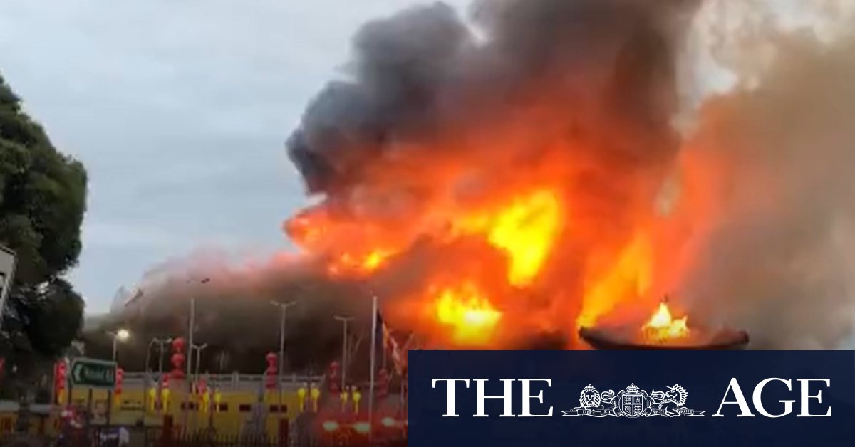 Firefighters battle blaze at Springvale South buddhist temple - Vimarsana News