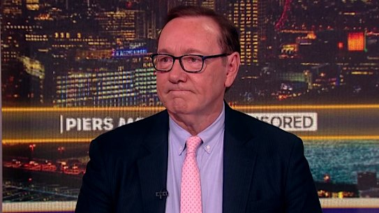 Actor Kevin Spacey makes his first major television appearance in years with interviewer Piers Morgan on his Uncensored chat show. 