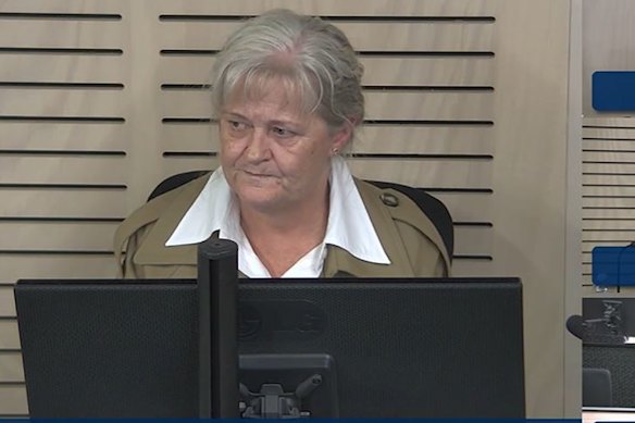 Nereda Daw, a former procurement officer at School Infrastructure NSW, gives evidence at the ICAC.
