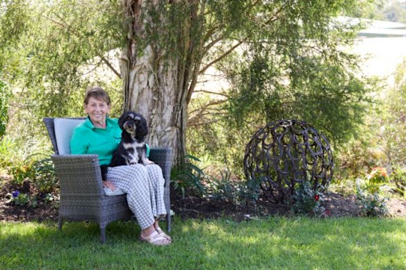 Vanessa Crump was shocked by how quickly her son built her prefab home. 