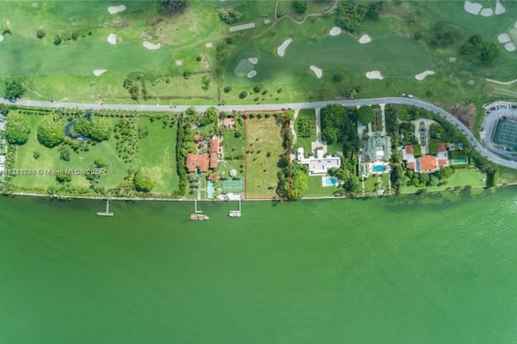 The property is next door to Jeff Bezos. 