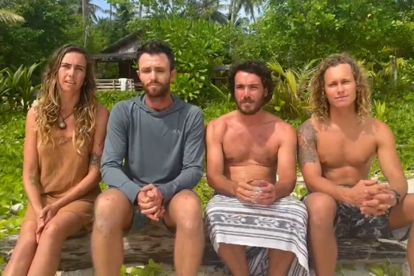 ‘They couldn’t see us’: Rescue plane flew over lost Aussies five times