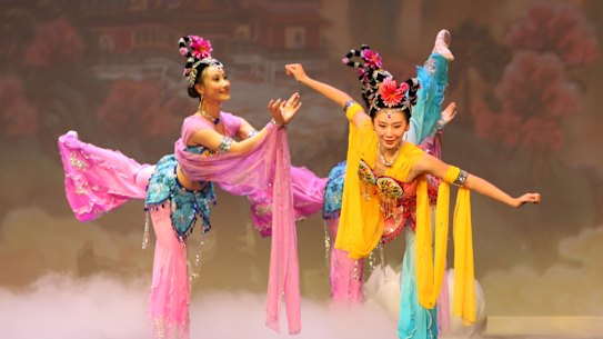 Shen Yun has been forced to issue a statement that their dancers are based in the USA.