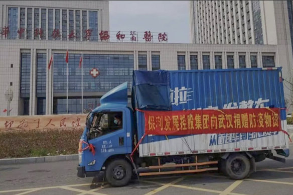 A truckload of donated goods heading to Wuhan, from the Poly Group WeChat account.