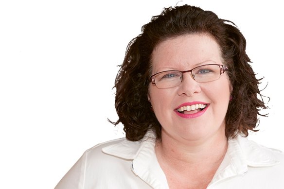 Kate Richards, a former LNP councillor who is now an independent candidate, is urging voters to support the Greens.