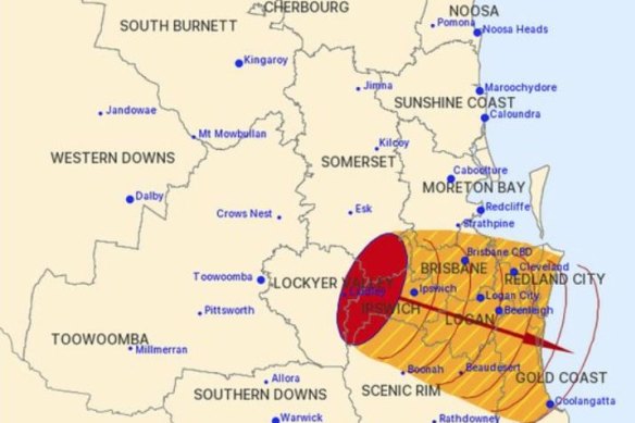 A thunderstorm swept through the Lockyer Valley, west of Brisbane, overnight bringing damaging wind gusts as it moved rapidly east towards the city. 