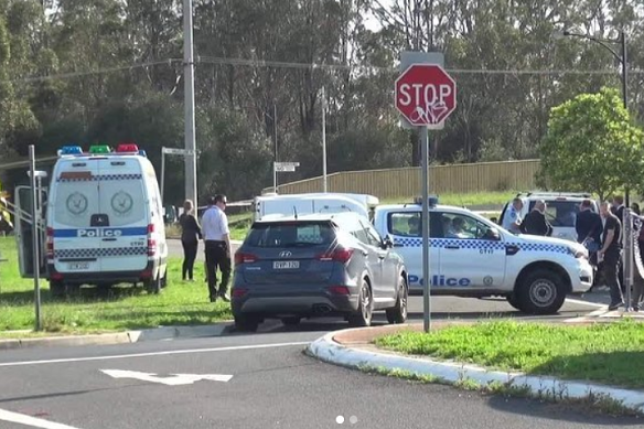 Police at the scene near a block of land in Glen Alpine, wher<em></em>e Phillips’ body was found.