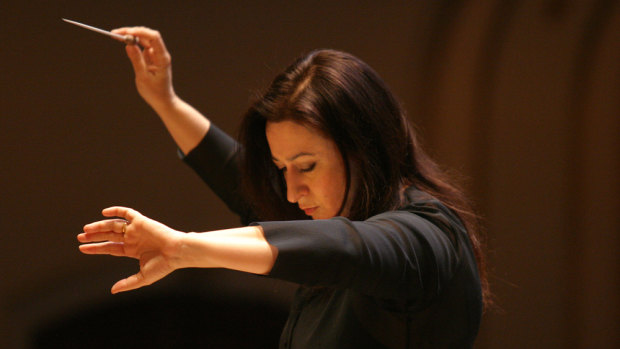 Chief Conductor Designate Simone Young drew a superb performance from the Sydney Symphony Orchestra.