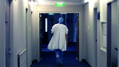 Conditions must improve for NSW to recruit 10,000 new workers to hospitals, say unions