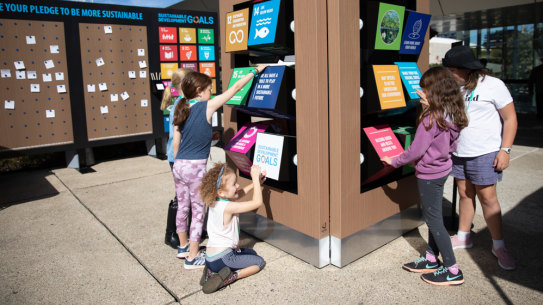 Queensland Chief Scientist Hugh Possingham says this weekend’s Sustainability and Science showcase will show a range of ways to live more sustainably.