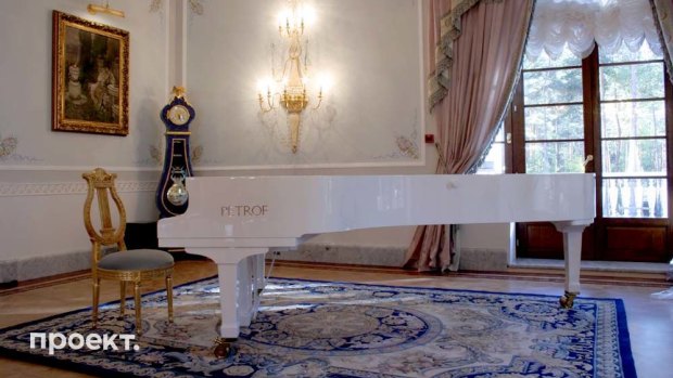 The music room inside the house Vladimir Putin has built on Lake Valdai. 