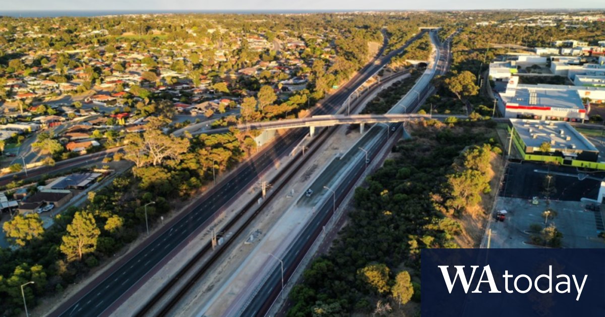 Mitchell Freeway extension: Asphalt issues - Vimarsana News
