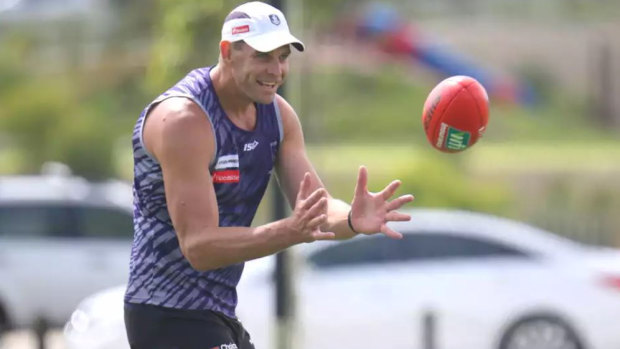 Sandilands, 36, has not even looked close to playing this season as the 265-game four-time All- Australian battles continual calf injuries.