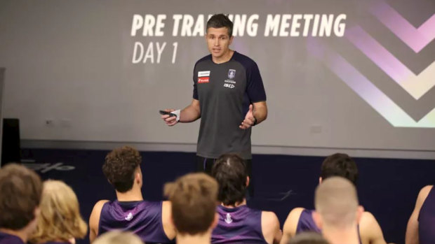 New Fremantle senior coach Justin Longmuir addresses the Dockers at his first training session in charge.