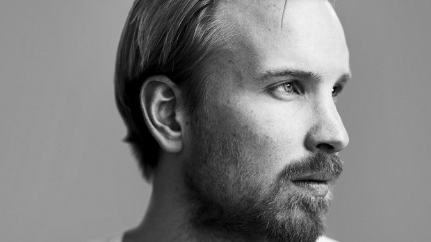 Rutger Bregman says the rich need to pay their taxes.