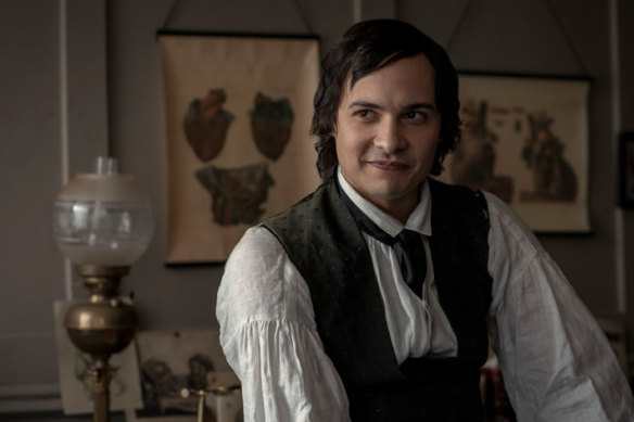 Frank Dillane as Dr Garrett in <i>The Essex Serpent</i>.