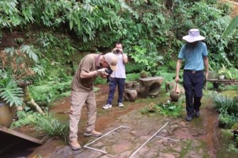 Scientists investigate the discovery in Leshan, Sichuan province.