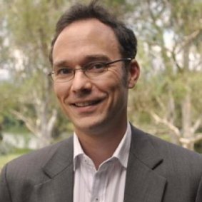 ANU professor Frank Jotzo says the electricity sector's emissions targets are inadequate.