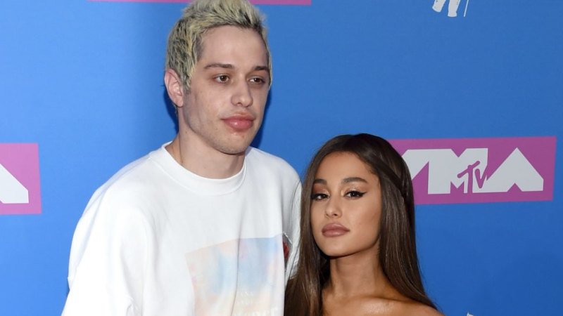 Ariana Grande Name Drops Pete Davidson Mac Miller In New Single