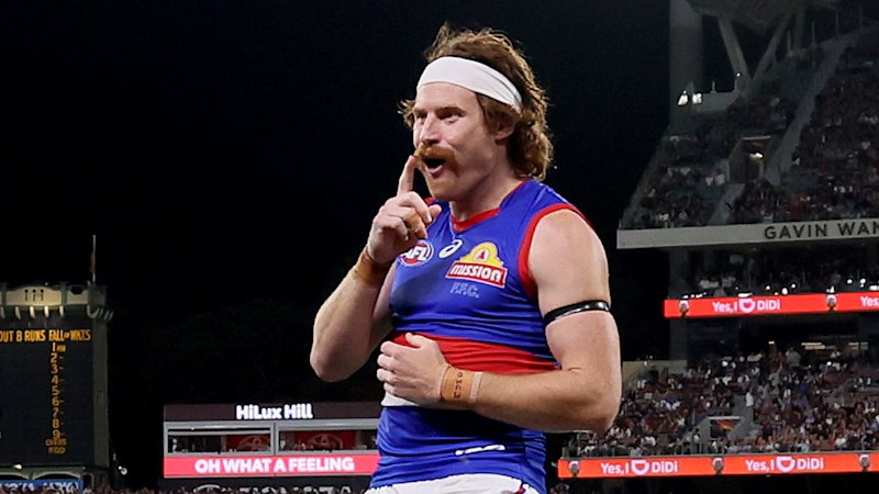 Bulldogs snarl in thriller thanks to Oskar Baker’s stunning match-winner at Adelaide Oval