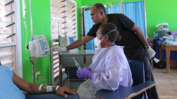 The team at the National Referral Hospital in Honiara, Solomon Islands put the new equipment and oncology training they received to use.