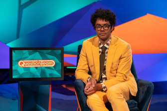 Richard Ayoade in Question Team