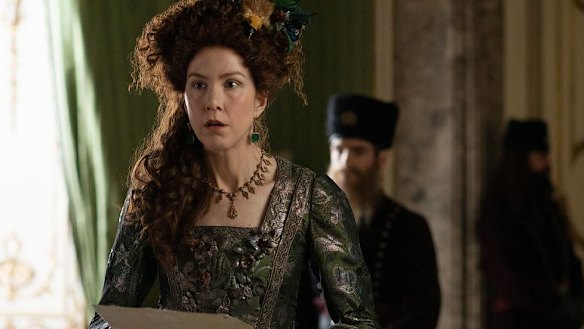 Belinda Bromilow as Aunt Elizabeth in The Great.