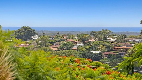 With  ocean and bush views, most Terranora properties are set on a hill, marking them out from surrounding suburbs.