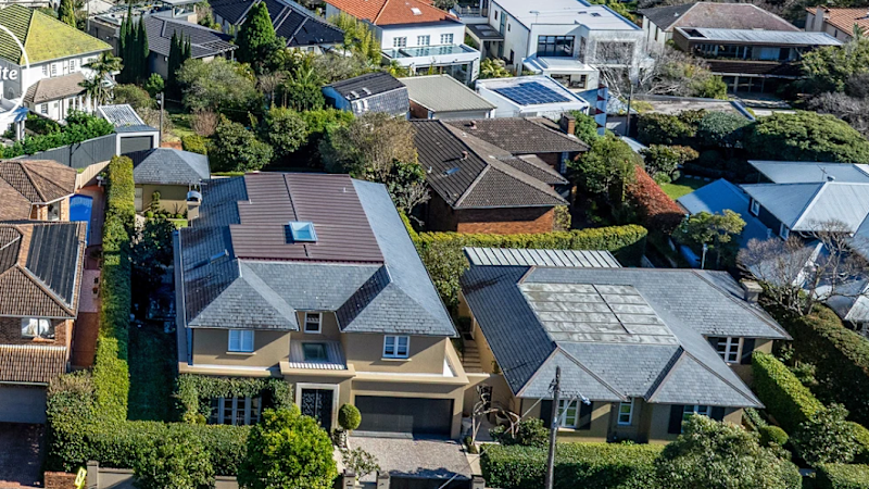 Millennial finance couple pay $30m for Vaucluse family estate