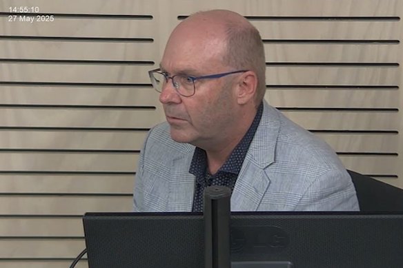 Erik Maranik gives evidence at the ICAC.