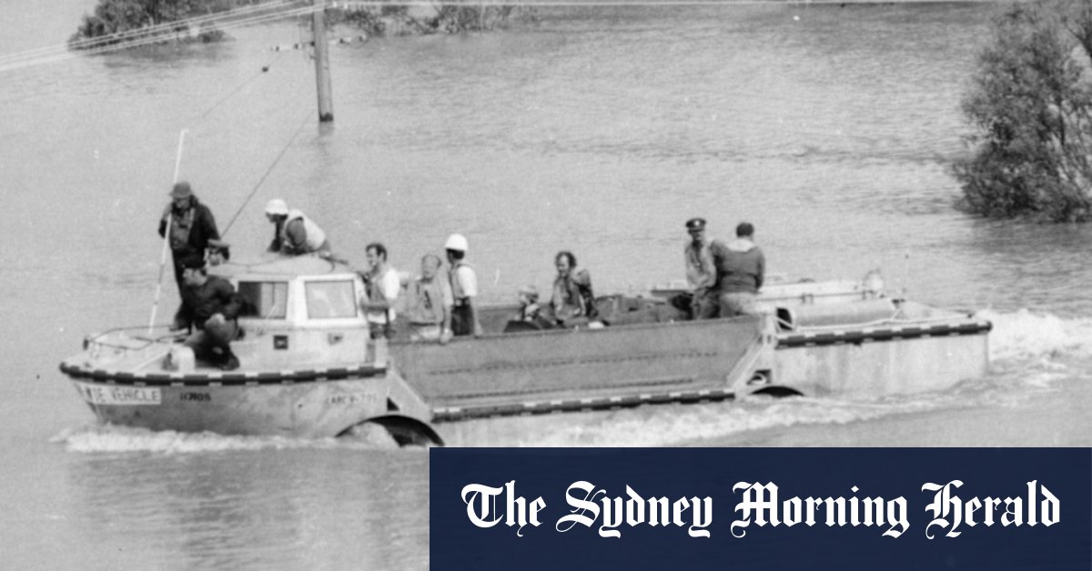 'It looked as if a torpedo had been shot off': Memorial honours 1974 flood deaths - Vimarsana News
