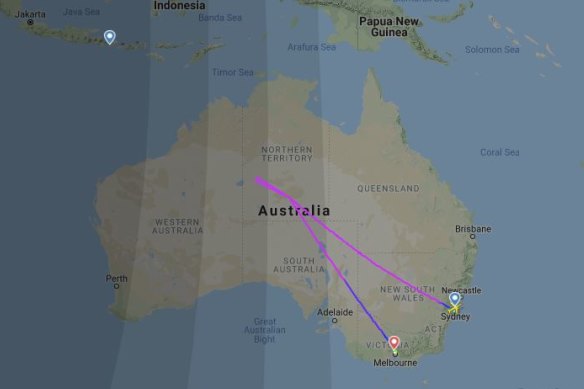 The JQ37 flight from Sydney to Denpasar turned back to land at Melbourne after the pilot noticed a crack in the cockpit windshield. 