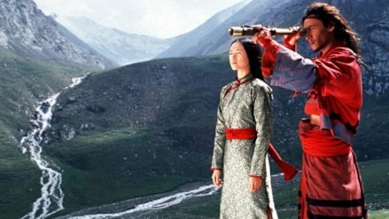 Zhang Ziyi (left) and Chang Chen in <i>Crouching Tiger, Hidden Dragon.