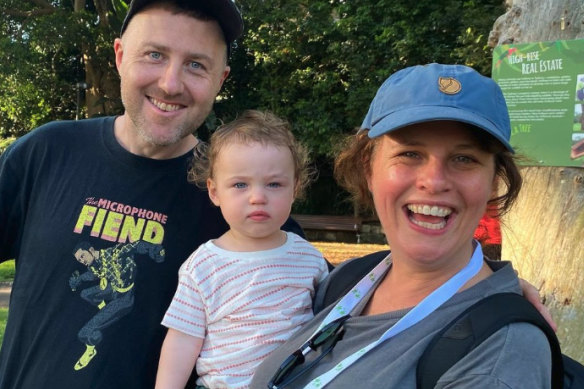 Comedian Anne Edmonds and husband, Lloyd Langford, with baby Gwen.