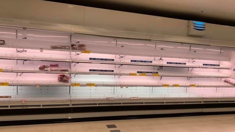 Cyclone Damien Preparation Leaves Pilbara Shops Bare Closes Schools