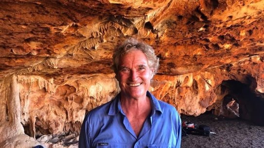 Professor Peter Veth