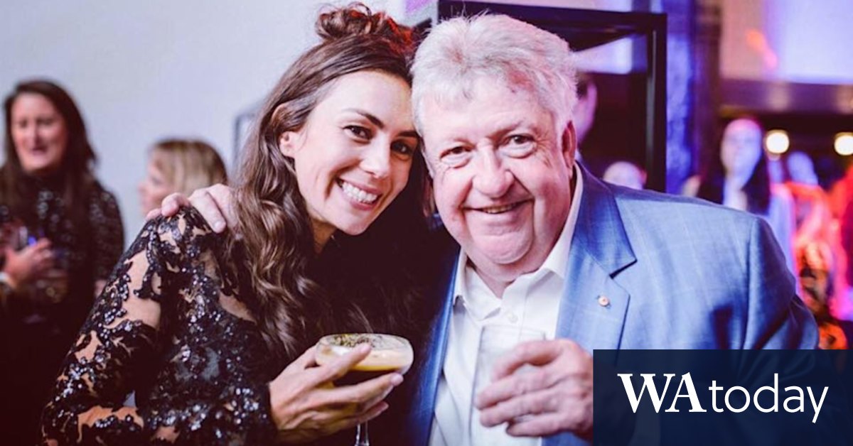 Amy Shark forgot to thank Sony boss Denis Handlin at the ARIAs - Vimarsana News