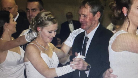 'Disgusting': Fundraiser for veteran firefighter's funeral a scam
