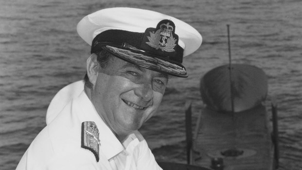 Chief of Navy Vice-Admiral Ian MacDougall on a visit to HMAS Oberon at HMAS Platypus in 1992.