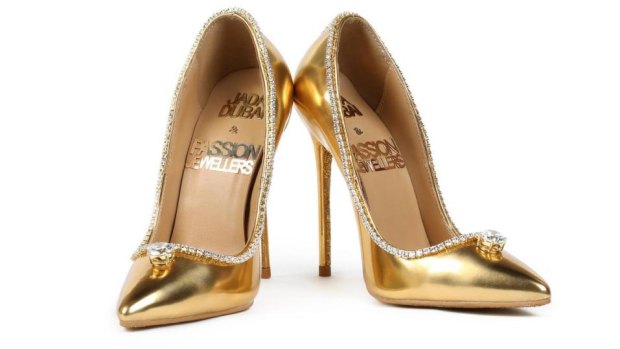 Real new arrivals gold shoes