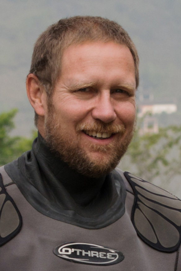 Dr Richard Harris, an anaesthetist from Adelaide, gave final approval on the health of the boys - clearing the way for the rescue attempt on Sunday. 