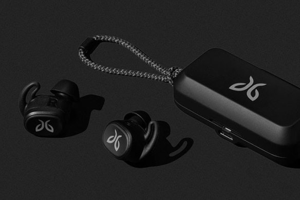 The Jaybird Vista headphones are better than AirBuds.