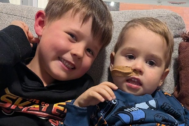 Koen with his big brother Zaan.