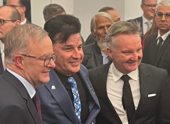 Master politicians: Club Marconi president Morris Licata, flanked by Prime Minister Anthony Albanese and Climate Change Minister Chris Bowen.