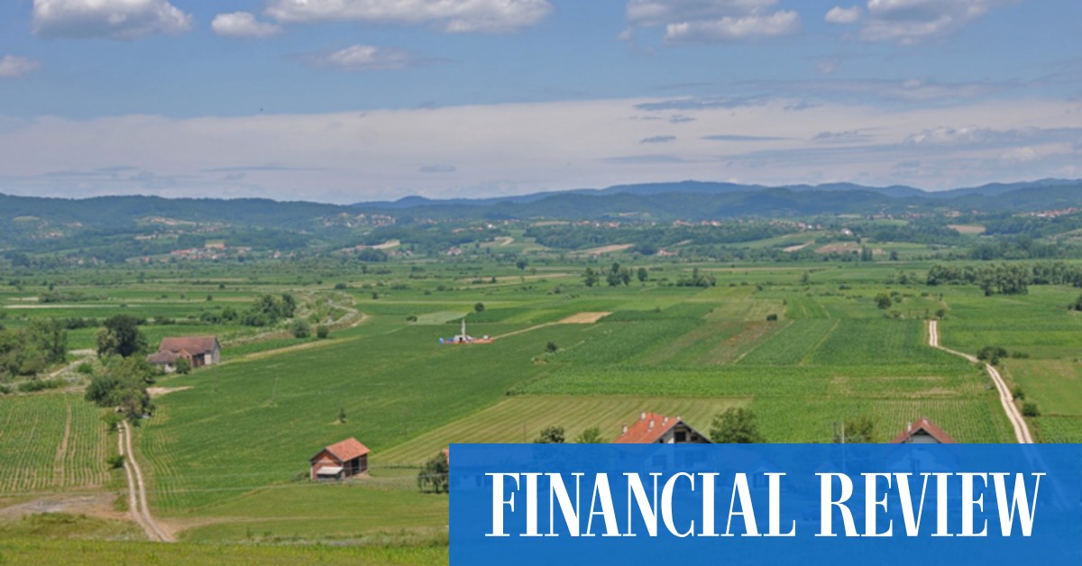 Rio Tinto pauses Serbian lithium mine after environmental protests - Vimarsana News