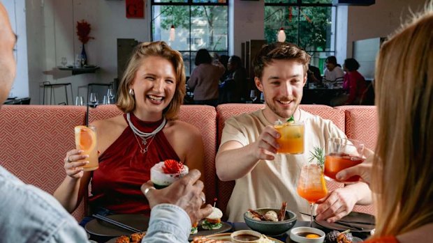 Win a city staycation enjoying Melbourne Comedy Festival