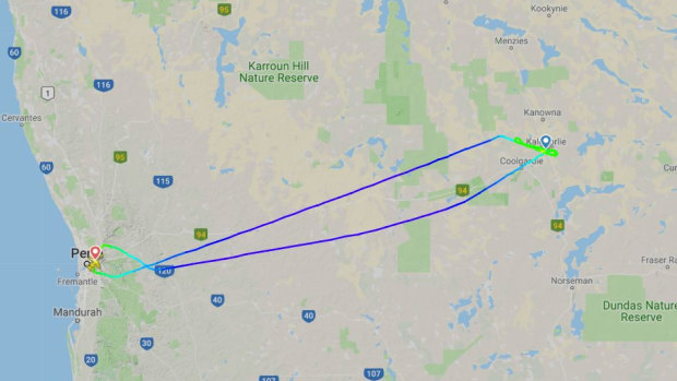 The flight map shows the plane circling Kalgoorlie airport twice before ascending and returning to Perth. 