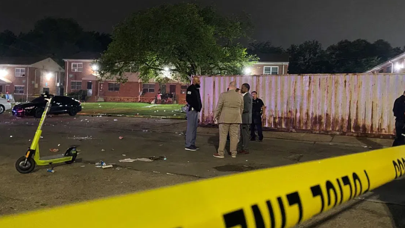 Polis Baltimore'daki silahlı saldırı mahalline giderken ölü ve yaralılar bildirildi