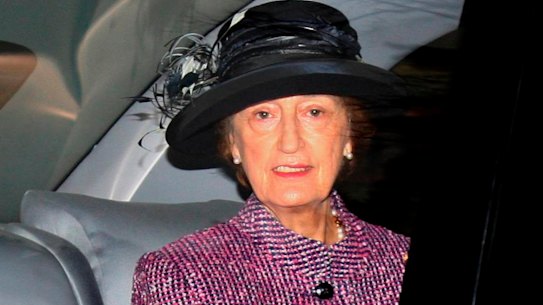 Britain’s Queen Elizabeth II, left, and her then lady in waiting, Lady Susan Hussey in 2011.